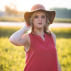 Meet your Posher, Courtney